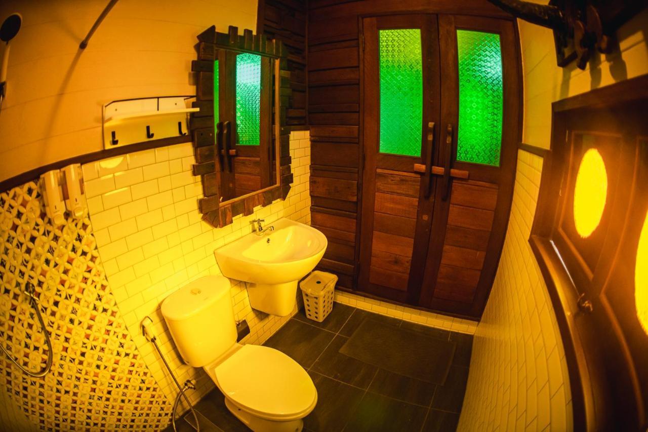 Suankaew​ Art​ Hostel​ شون بوري المظهر الخارجي الصورة